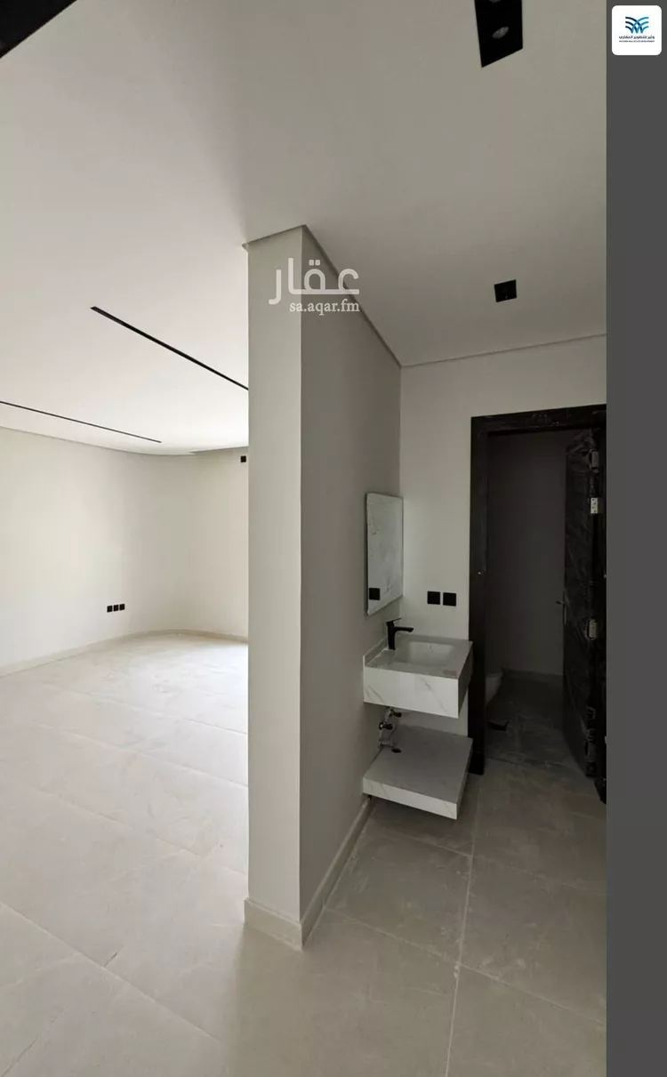 Floor for Sale in Riyadh Ash Sharq 11