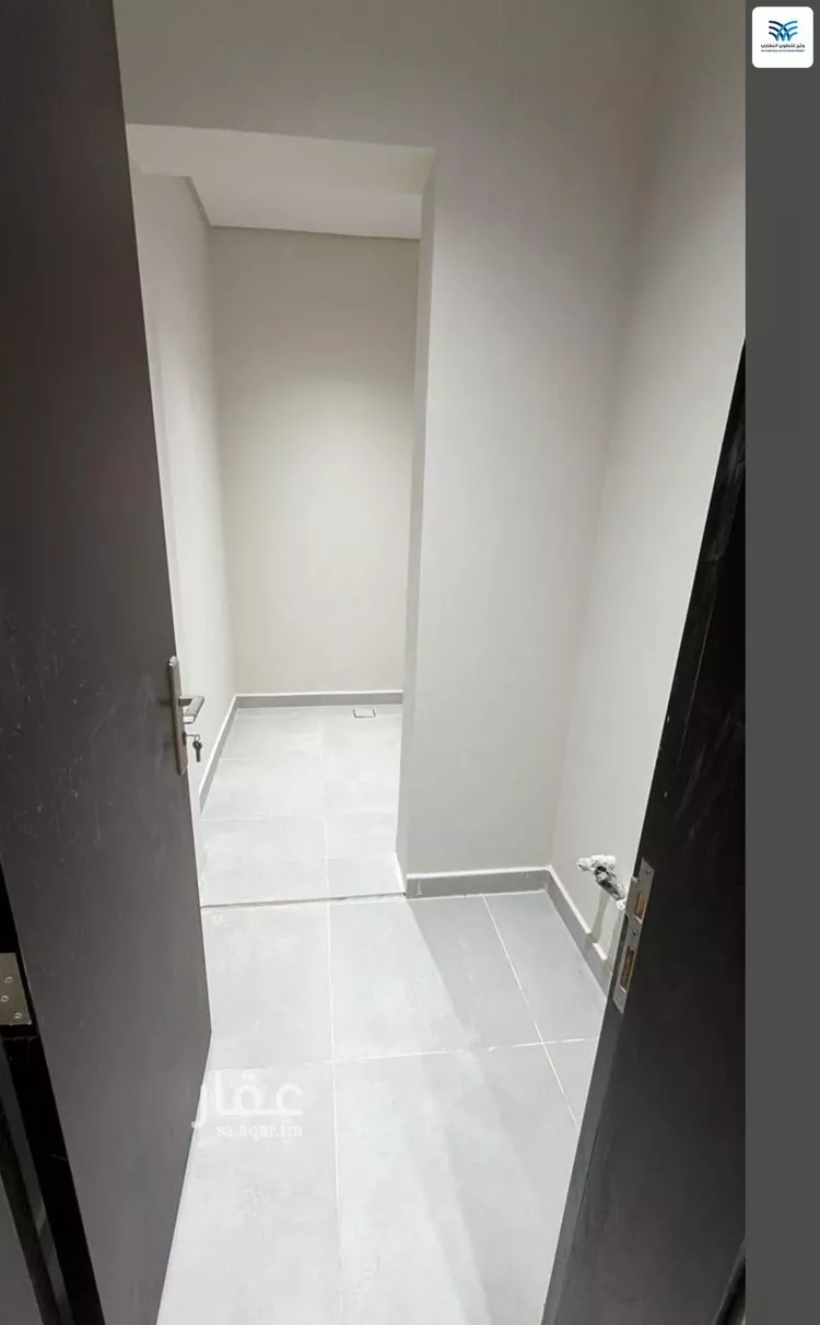 Floor for Sale in Riyadh Ash Sharq 10