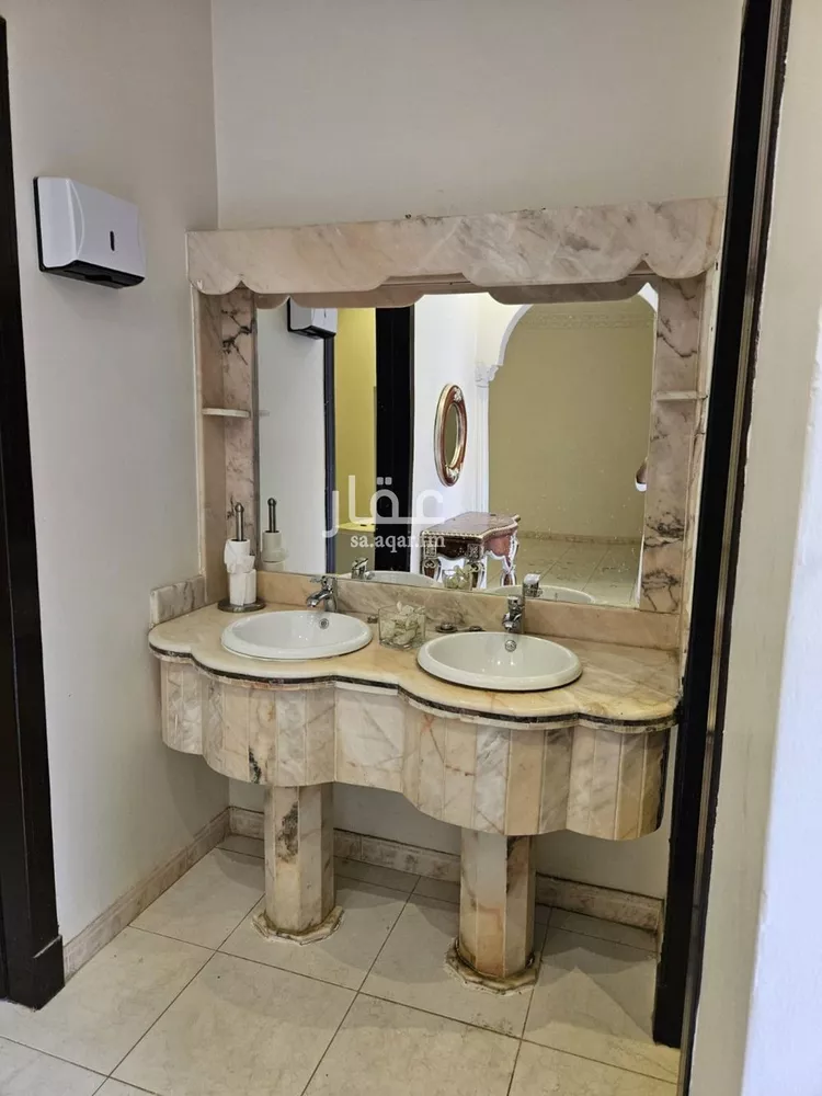 فيلا للإيجار في شارع فزارة, حي قرطبة, مدينة الرياض, منطقة الرياض صورة 3