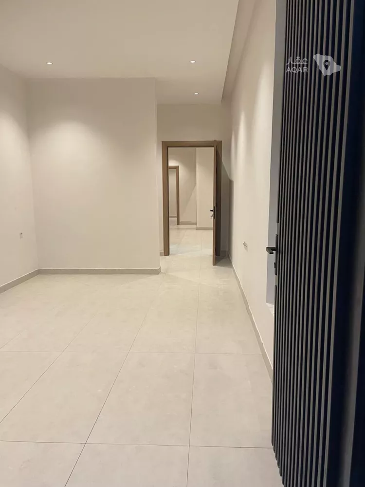 Floor for Sale in Riyadh Ar Rimal صورة 4