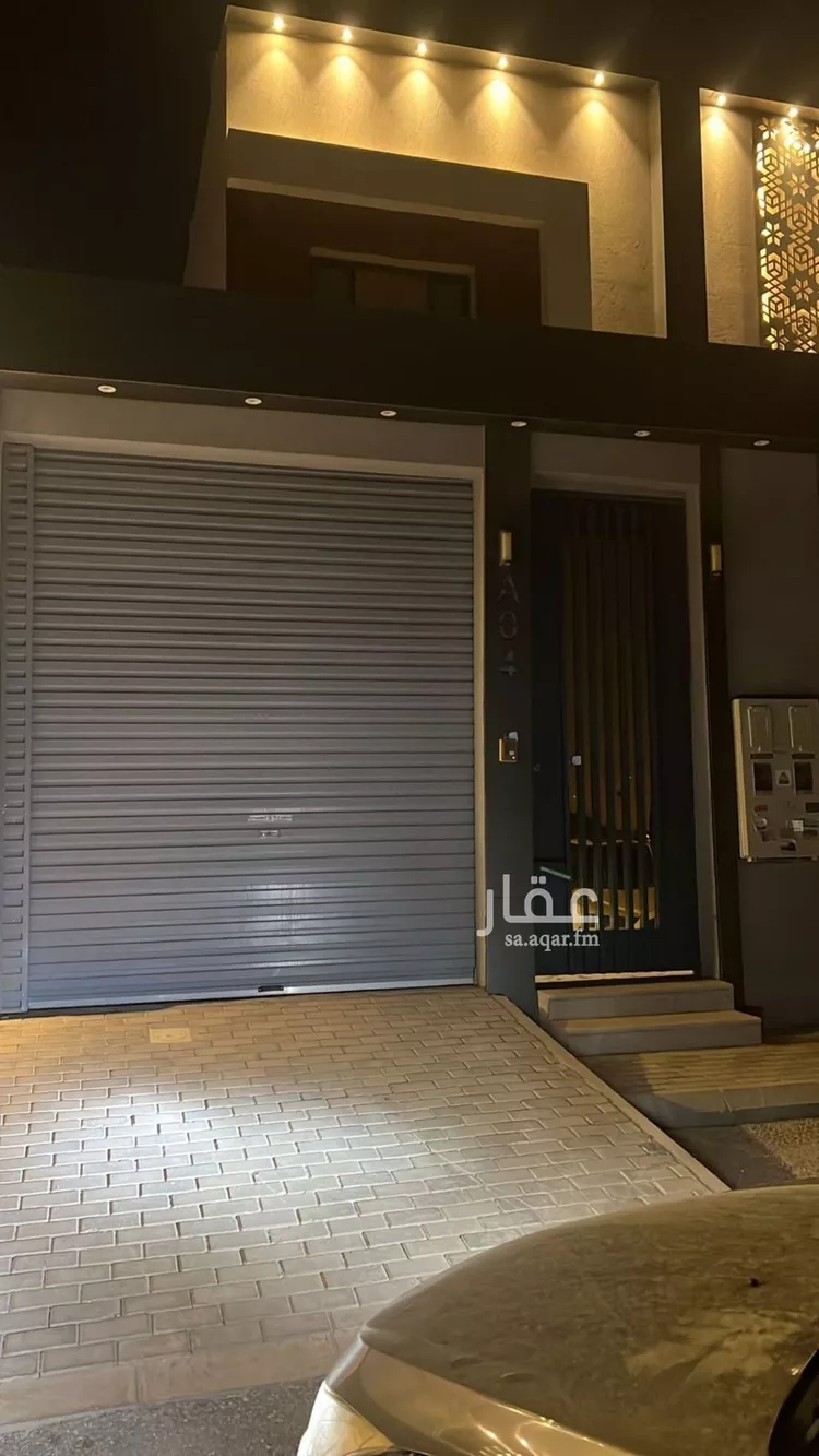دور للبيع في شارع حميد الطويل, حي عكاظ, مدينة الرياض, منطقة الرياض