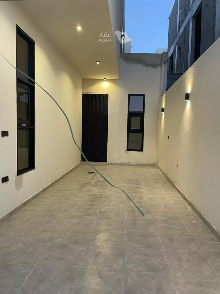 Floor for Sale in Riyadh Ar Rimal صورة 2