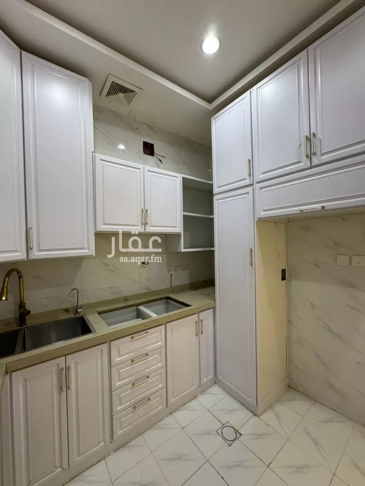 شقة للإيجار في شارع الجوابره, حي ظهرة لبن, مدينة الرياض, منطقة الرياض صورة 3