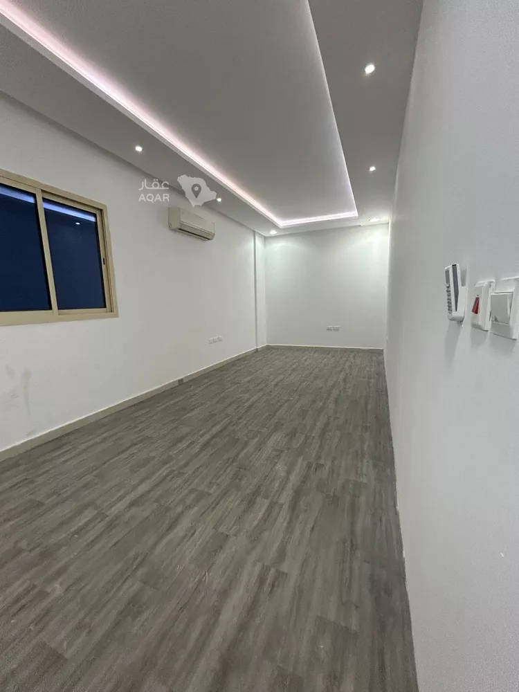 Commercial Office for Rent in Riyadh Al Yarmouk صورة 4