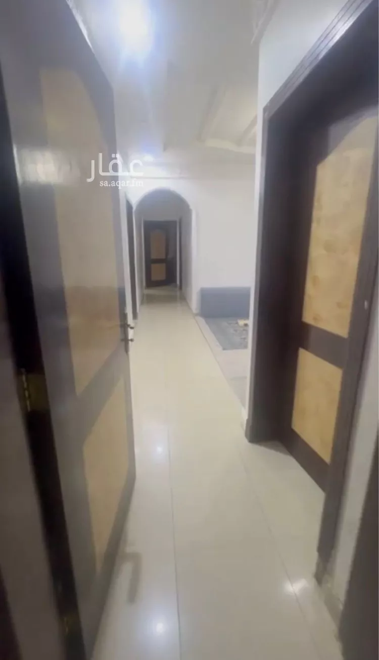 شقة للبيع في شارع بحر العرب, حي إشبيلية, مدينة الرياض, منطقة الرياض صورة 3
