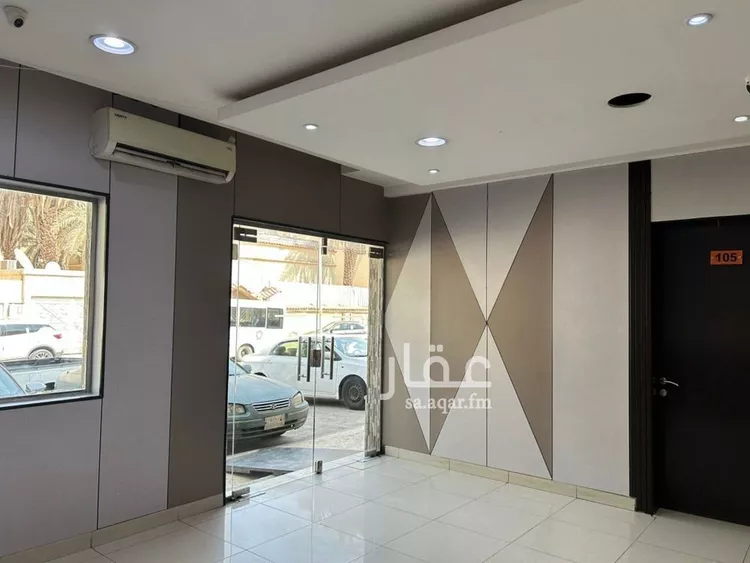 شقة للإيجار في شارع الفرزدق, حي الضباط, مدينة الرياض, منطقة الرياض صورة 3