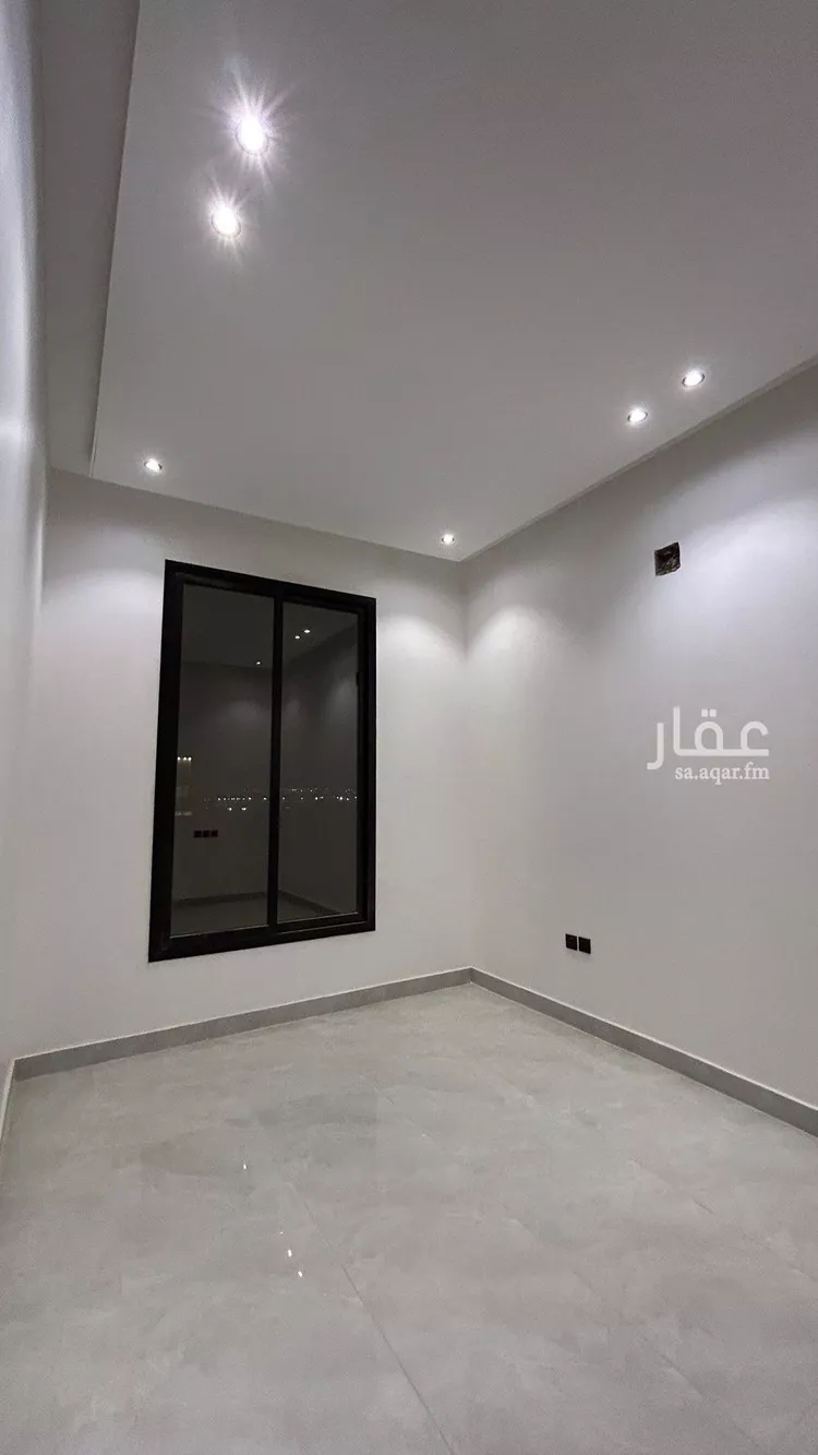 دور للبيع في شارع النابغة الجعدي, حي الرمال, مدينة الرياض, منطقة الرياض صورة 4