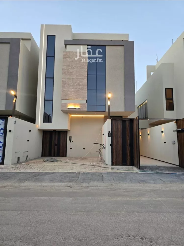 Floor for Sale in Riyadh Al Arid