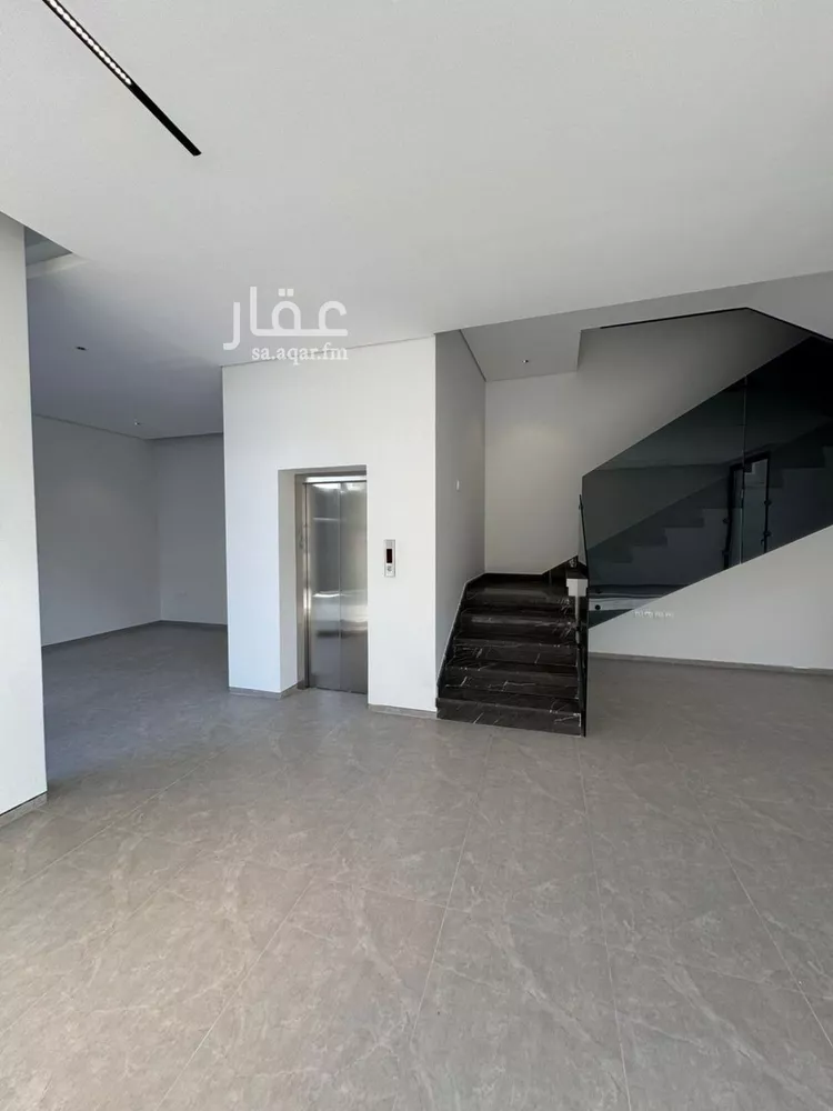 فيلا للبيع في شارع أبي الثناء محمود العدل, حي العارض, مدينة الرياض, منطقة الرياض صورة 5