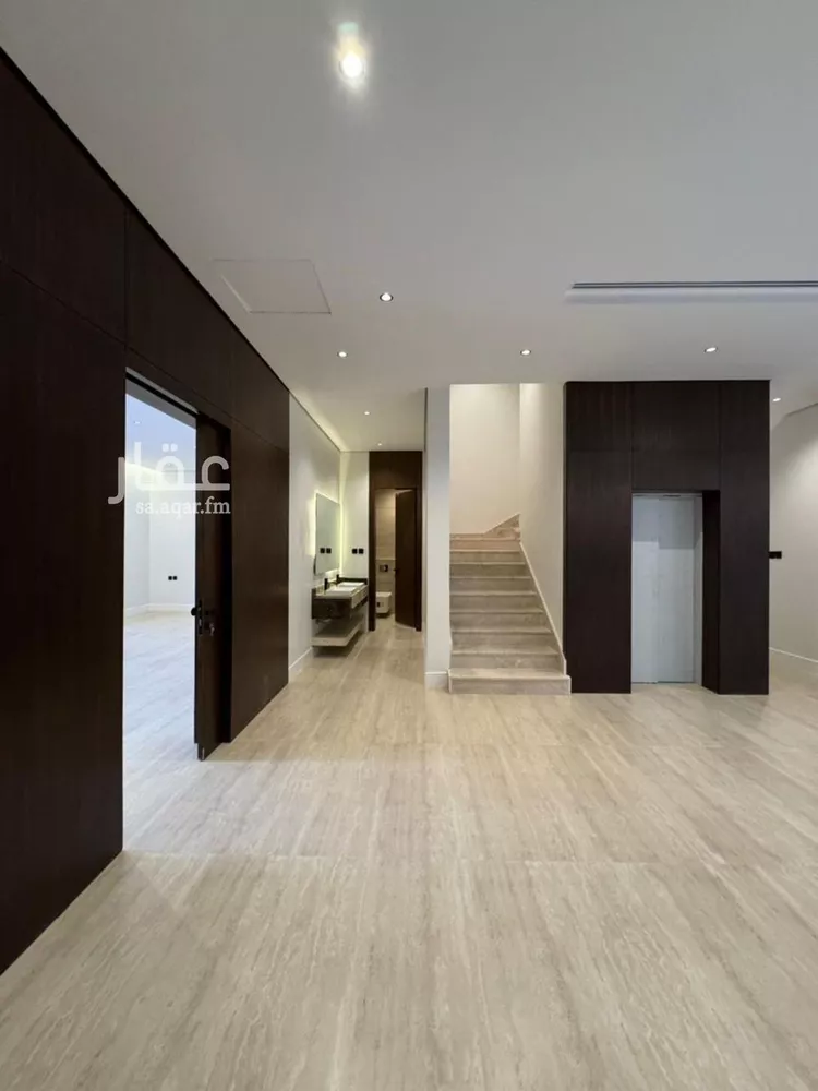 فيلا للبيع في شارع شافع بن صالح, حي النرجس, مدينة الرياض, منطقة الرياض صورة 3