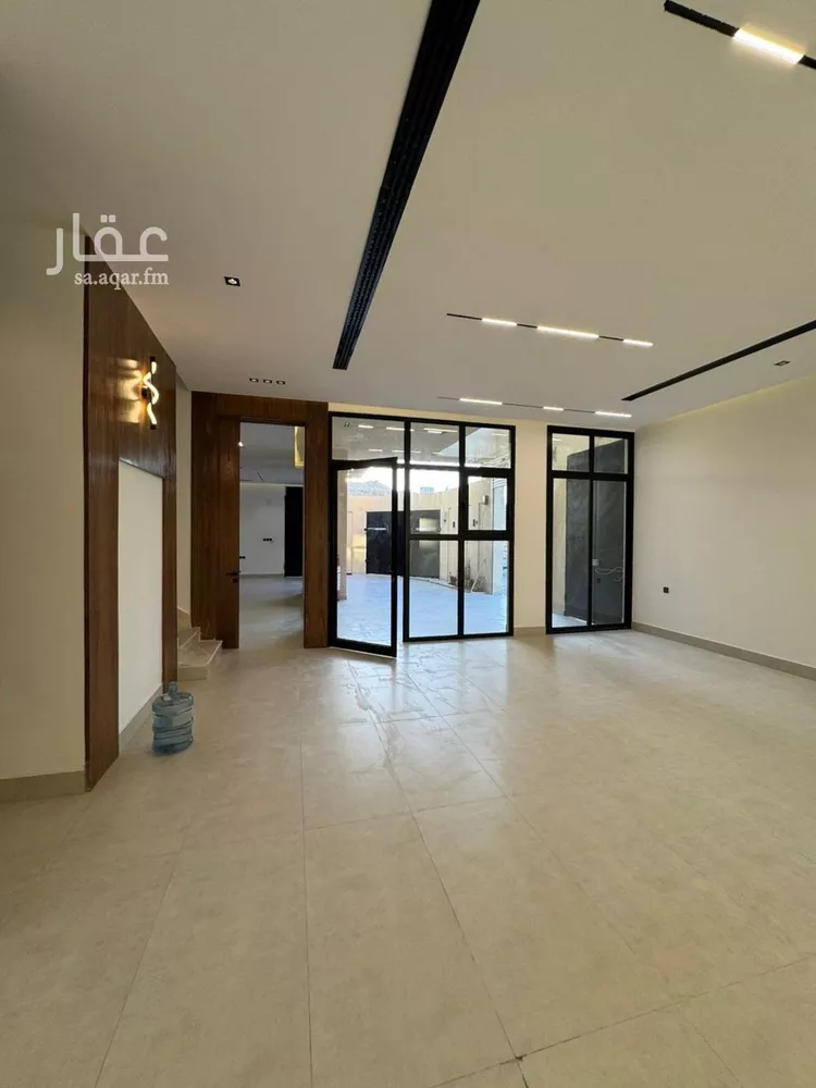 فيلا للبيع في شارع محمد بن أحمد الرفاء, حي النرجس, مدينة الرياض, منطقة الرياض صورة 5