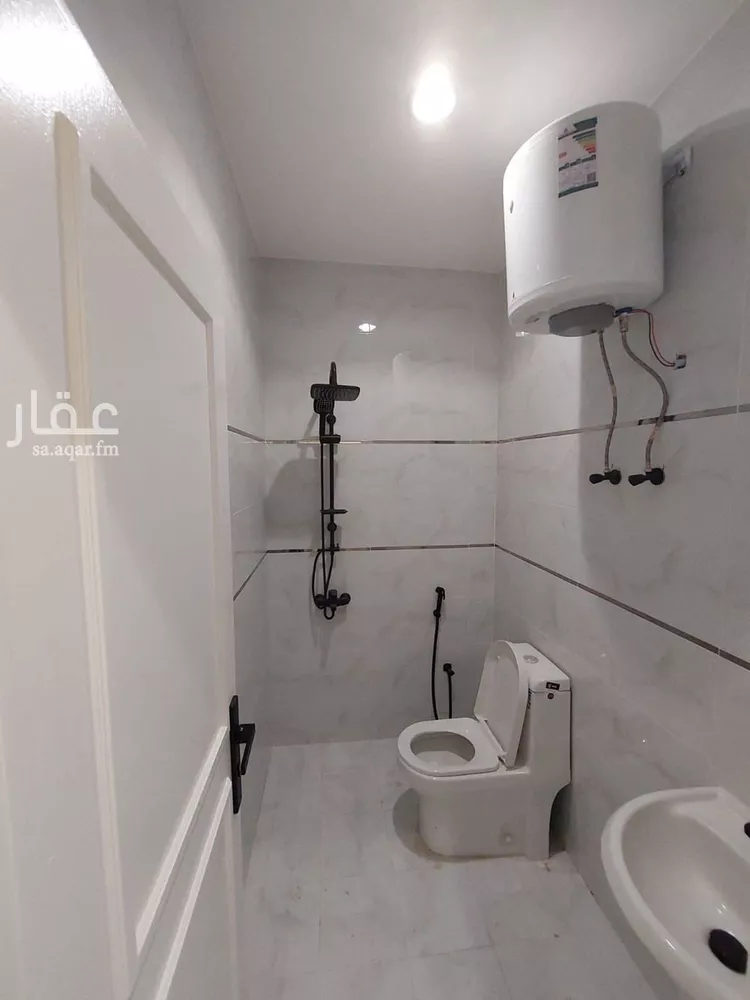 شقة للإيجار في شارع وادي الزرقاء, حي الوادي, مدينة الرياض, منطقة الرياض صورة 5
