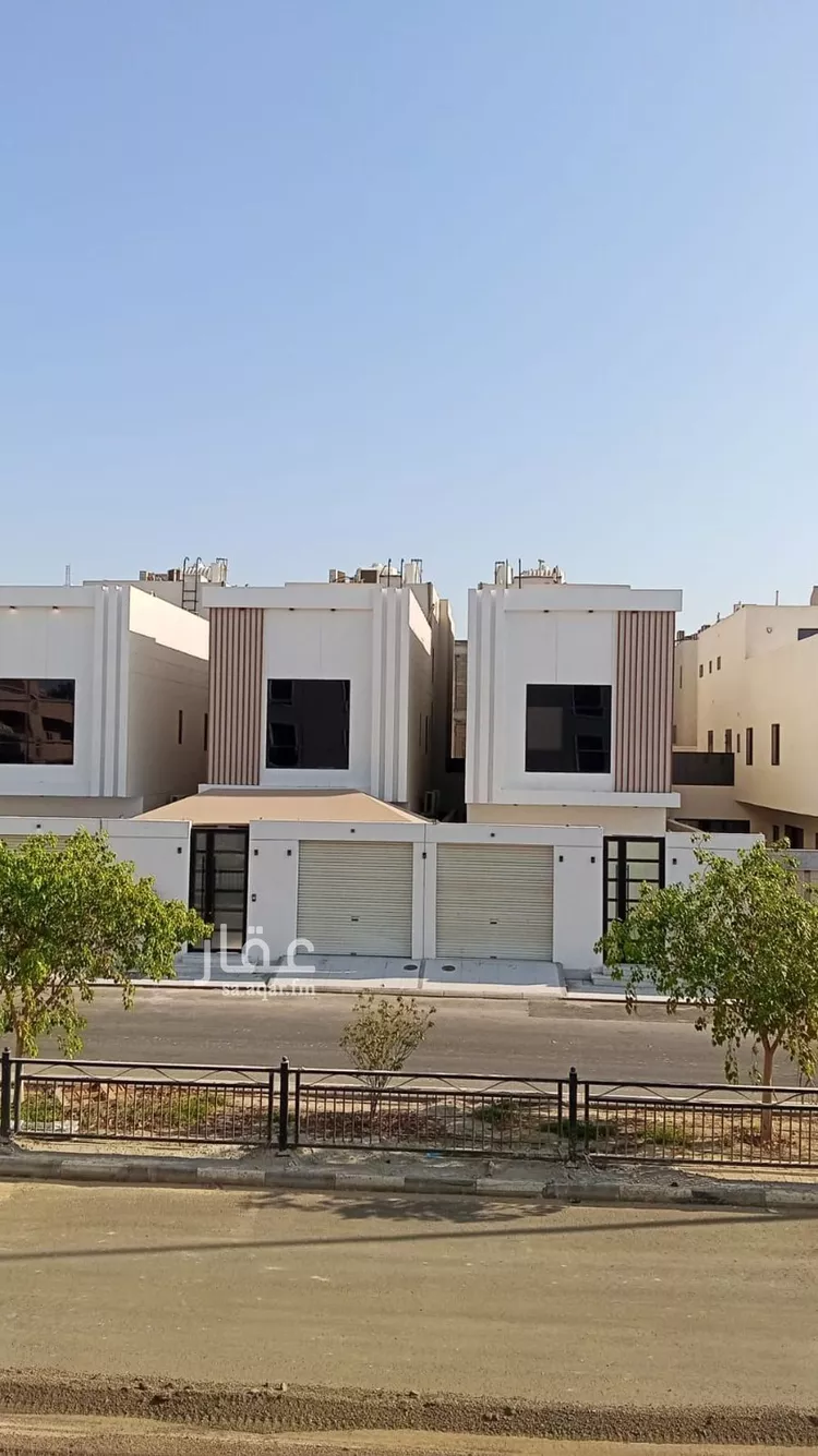 فيلا للبيع في شارع حسان ابن ثابت, حي المزروعية, مدينة الدمام, المنطقة الشرقية