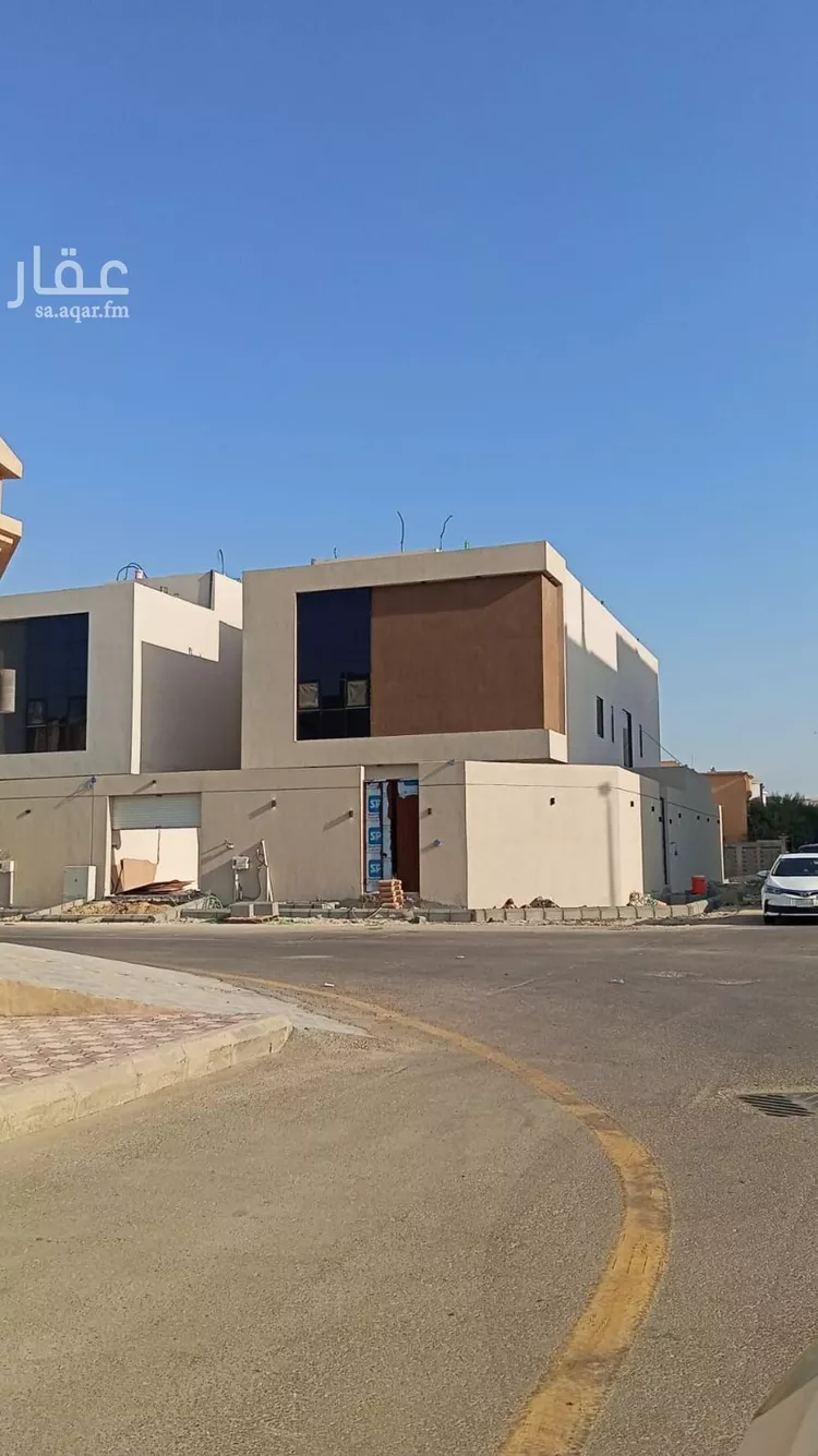 فيلا للبيع في شارع محمد الكاتب, حي الشاطئ الغربي, مدينة الدمام, المنطقة الشرقية