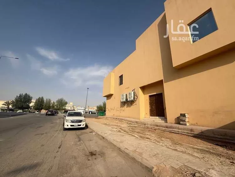 مكتب تجاري للإيجار في طريق الشيخ حسن بن حسين بن علي ، حي المونسية ، الرياض ، منطقة الرياض
