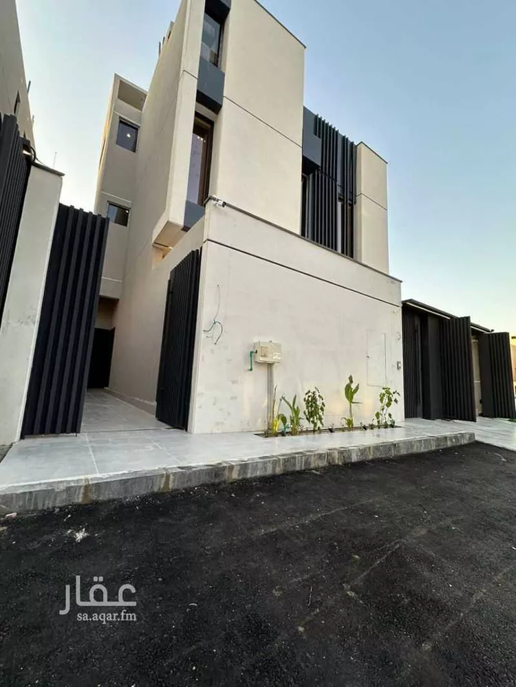 فيلا للبيع في شارع عبدالرحمن بن ابي حاتم, حي الرمال, مدينة الرياض, منطقة الرياض صورة 2