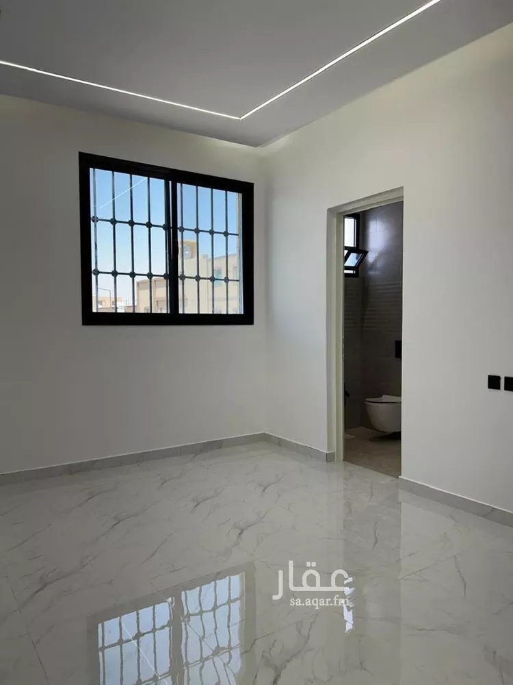 Floor for Sale in Riyadh Al Janadriyah
