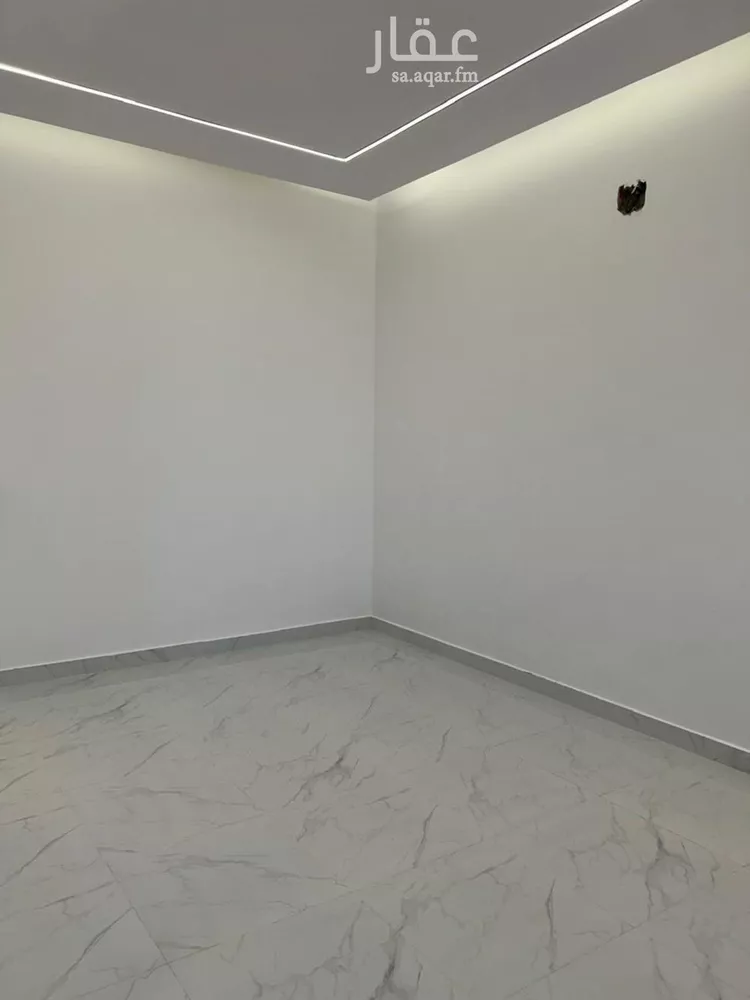 دور للبيع في شارع رقم 143, حي الجنادرية, مدينة الرياض, منطقة الرياض 9