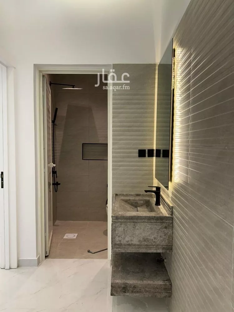 دور للبيع في شارع رقم 143, حي الجنادرية, مدينة الرياض, منطقة الرياض 11