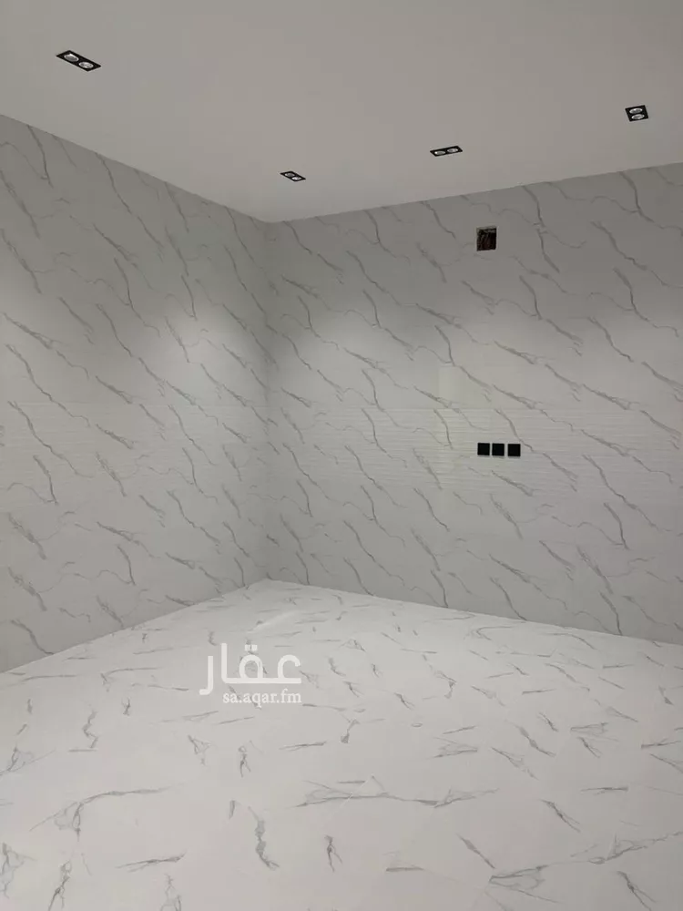 دور للبيع في شارع رقم 143, حي الجنادرية, مدينة الرياض, منطقة الرياض 11