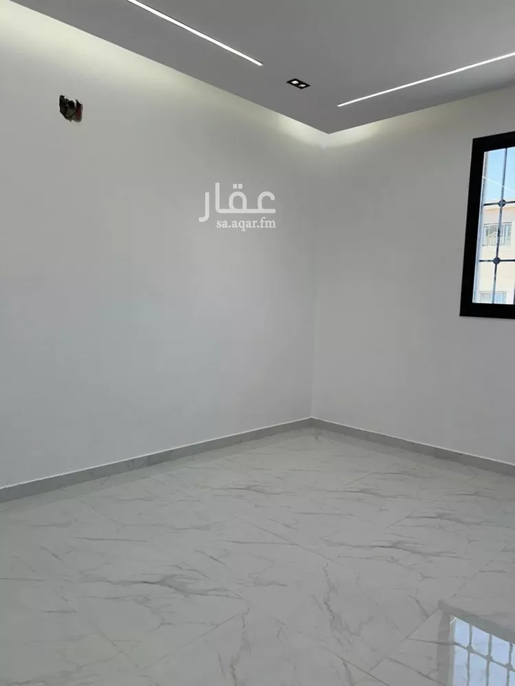 دور للبيع في شارع رقم 143, حي الجنادرية, مدينة الرياض, منطقة الرياض 12