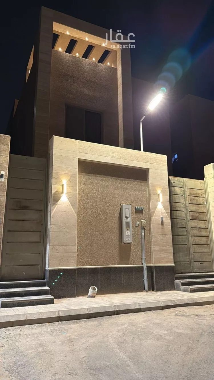 فيلا للبيع في شارع زهير بن العلاء العبسي, حي العارض, مدينة الرياض, منطقة الرياض