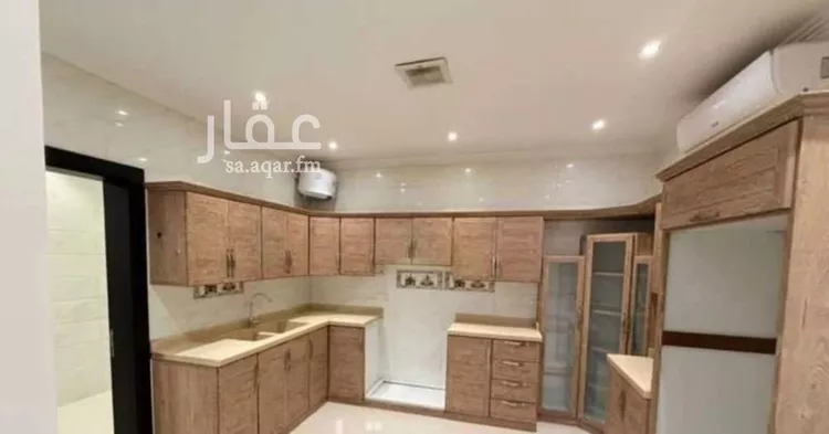 فيلا للإيجار في شارع زهير بن العلاء العبسي, حي العارض, مدينة الرياض, منطقة الرياض صورة 3