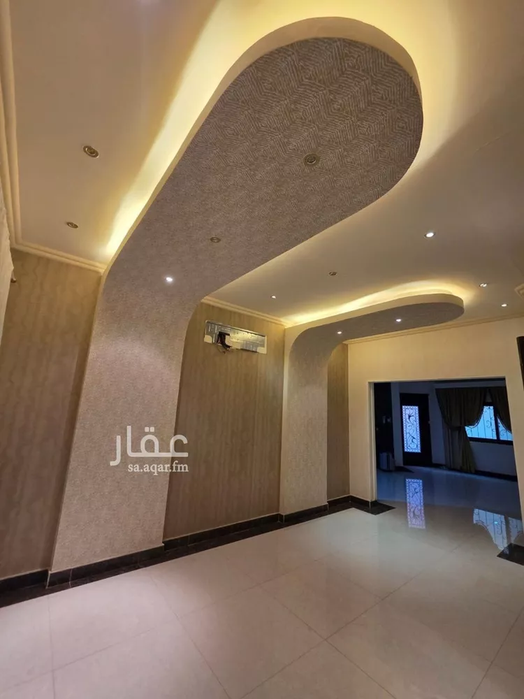 فيلا للبيع في شارع الفرش, حي الياسمين, مدينة الرياض, منطقة الرياض صورة 3