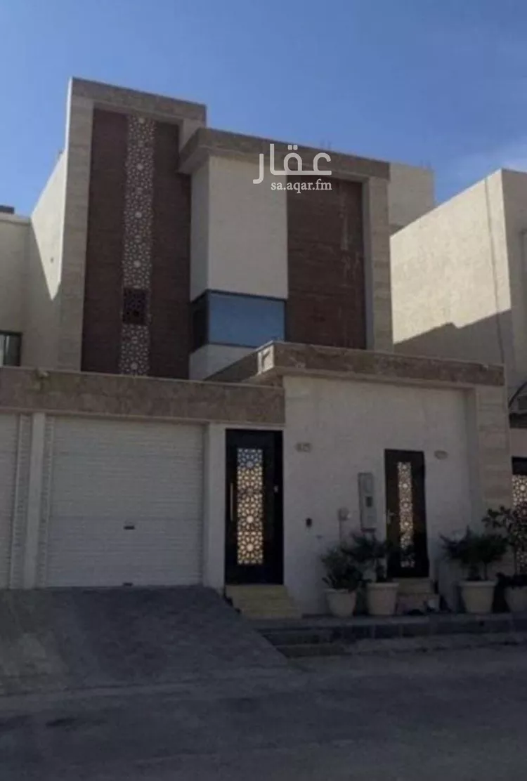 فيلا للبيع في شارع يزيد بن الاصم, حي العارض, مدينة الرياض, منطقة الرياض