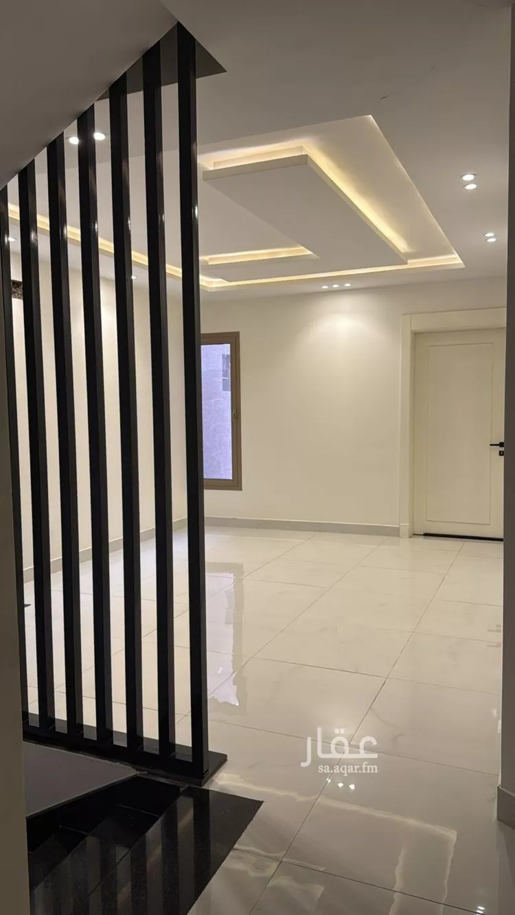 فيلا للبيع في شارع زهير بن العلاء العبسي, حي العارض, مدينة الرياض, منطقة الرياض صورة 3
