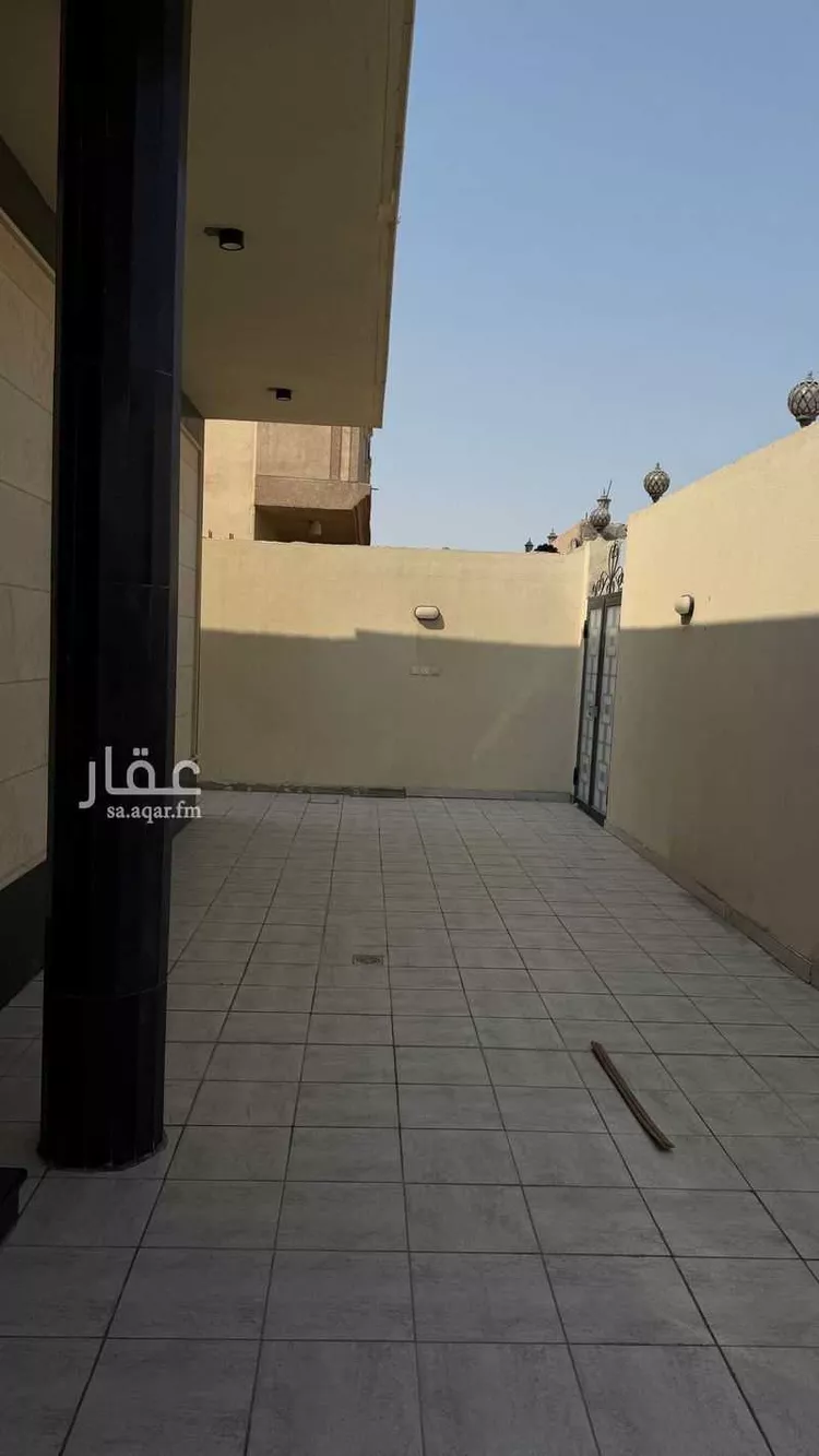دور للبيع في شارع عبد الله بن قيس ، حي الشراع ، الخبر ، الخبر صورة 3