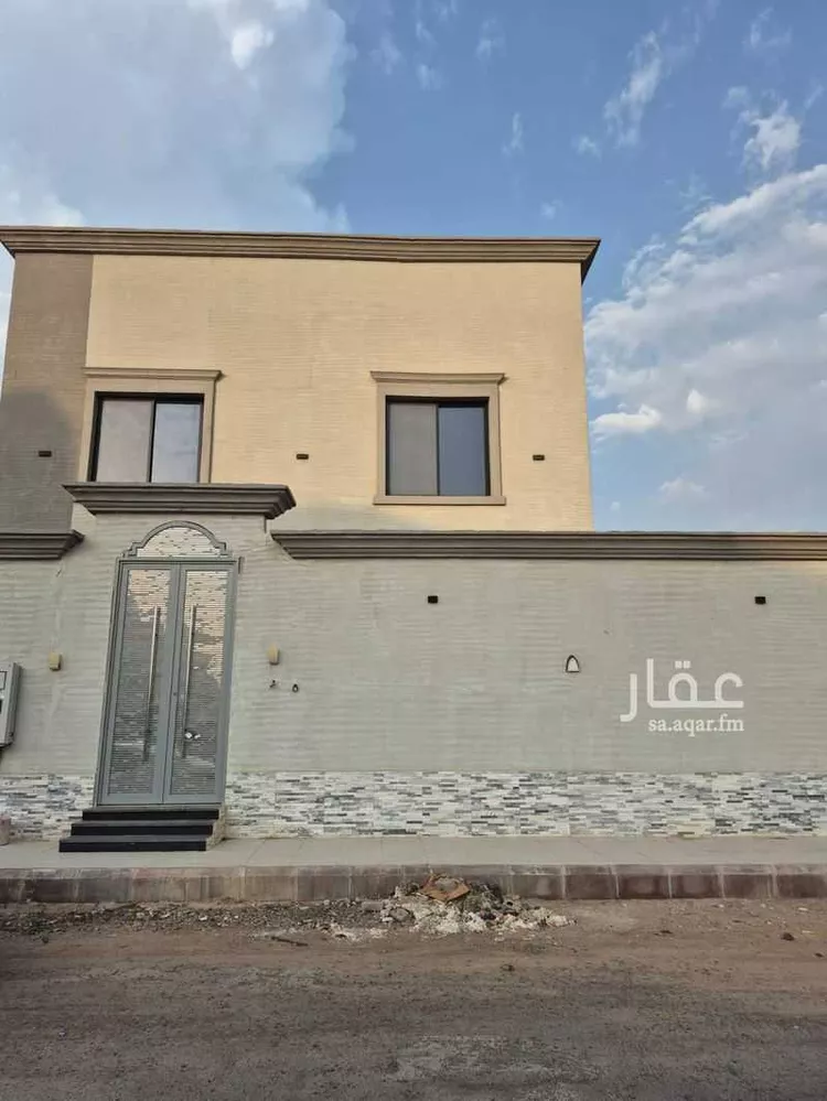 فيلا للبيع في شارع سعد بن سعد الساعدي ، حي الملك فهد ، المدينة المنورة ، منطقة المدينة المنورة صورة 2