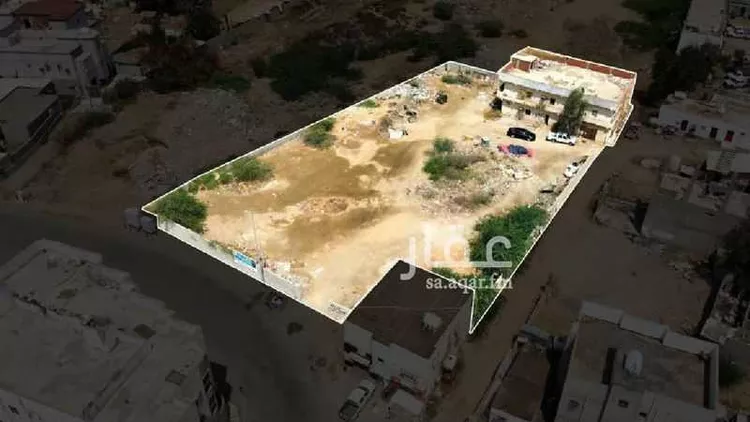 عمارة للبيع في طريق الملك عبدالعزيز ، المحلة ، صبيا