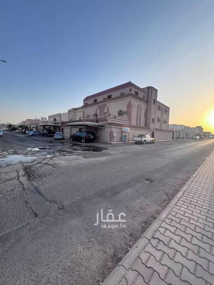 عمارة للبيع في شارع احمد بن محمد الجهمي, حي مشرف, مدينة الخرج, منطقة الرياض صورة 2