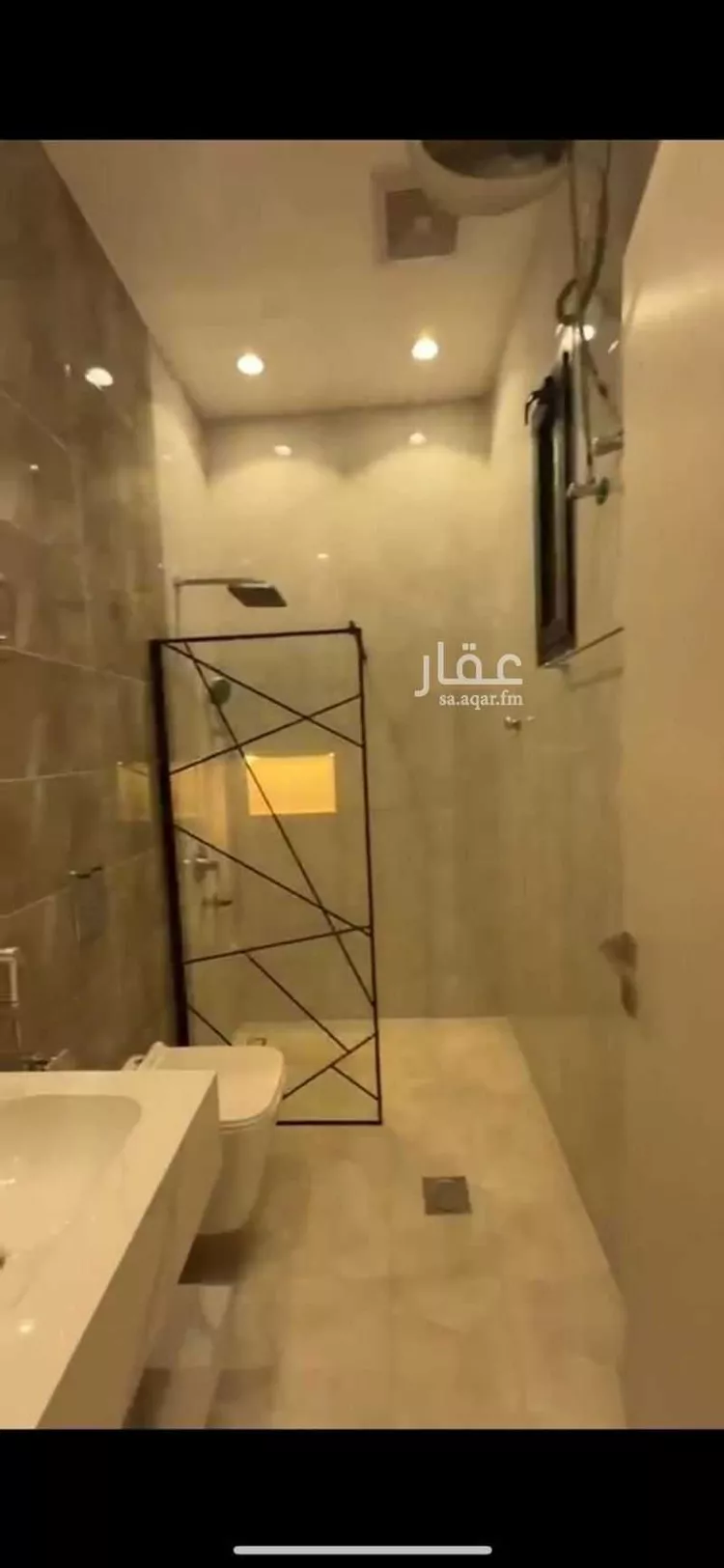 شقة للبيع في شارع اوس ابن معلق, حي الملك فهد, مدينة المدينة المنورة, منطقة المدينة المنورة 15
