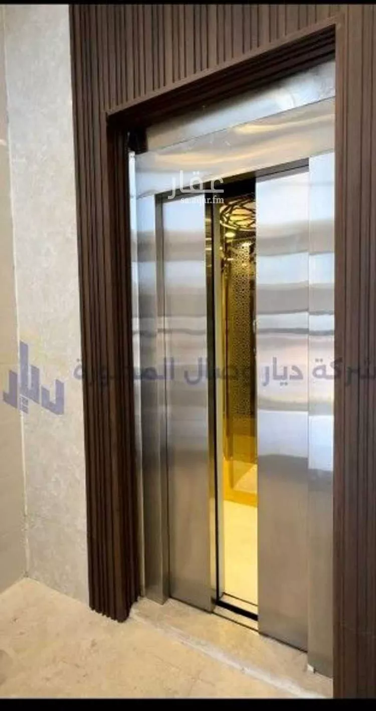 شقة للبيع في شارع اوس ابن معلق, حي الملك فهد, مدينة المدينة المنورة, منطقة المدينة المنورة 8