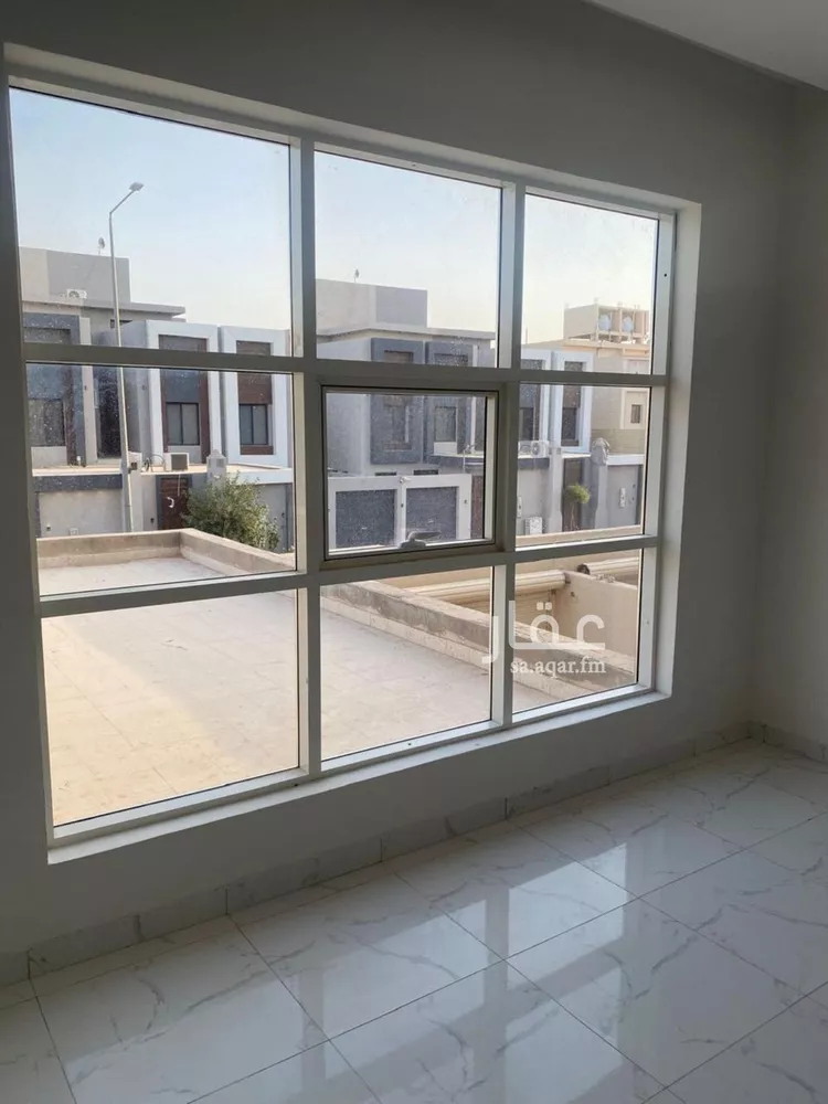 فيلا للإيجار في شارع الفاخرة, حي عكاظ, مدينة الرياض, منطقة الرياض صورة 5