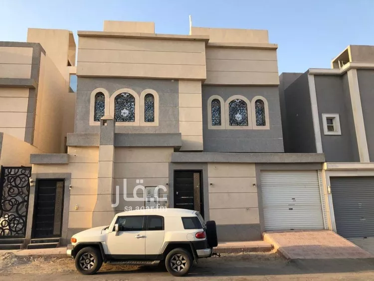 فيلا للإيجار في شارع وادي المسيلة, حي بدر, مدينة الرياض, منطقة الرياض