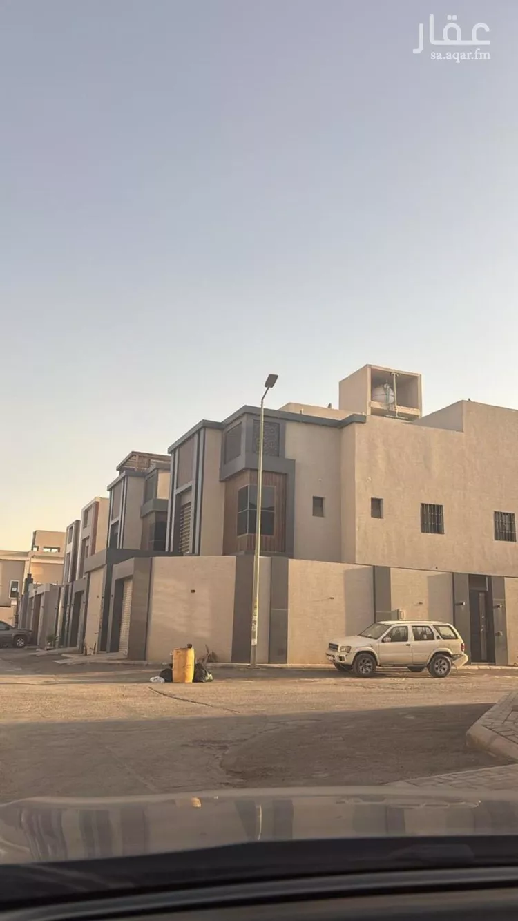 فيلا للإيجار في شارع وادي المسيلة, حي بدر, مدينة الرياض, منطقة الرياض صورة 2