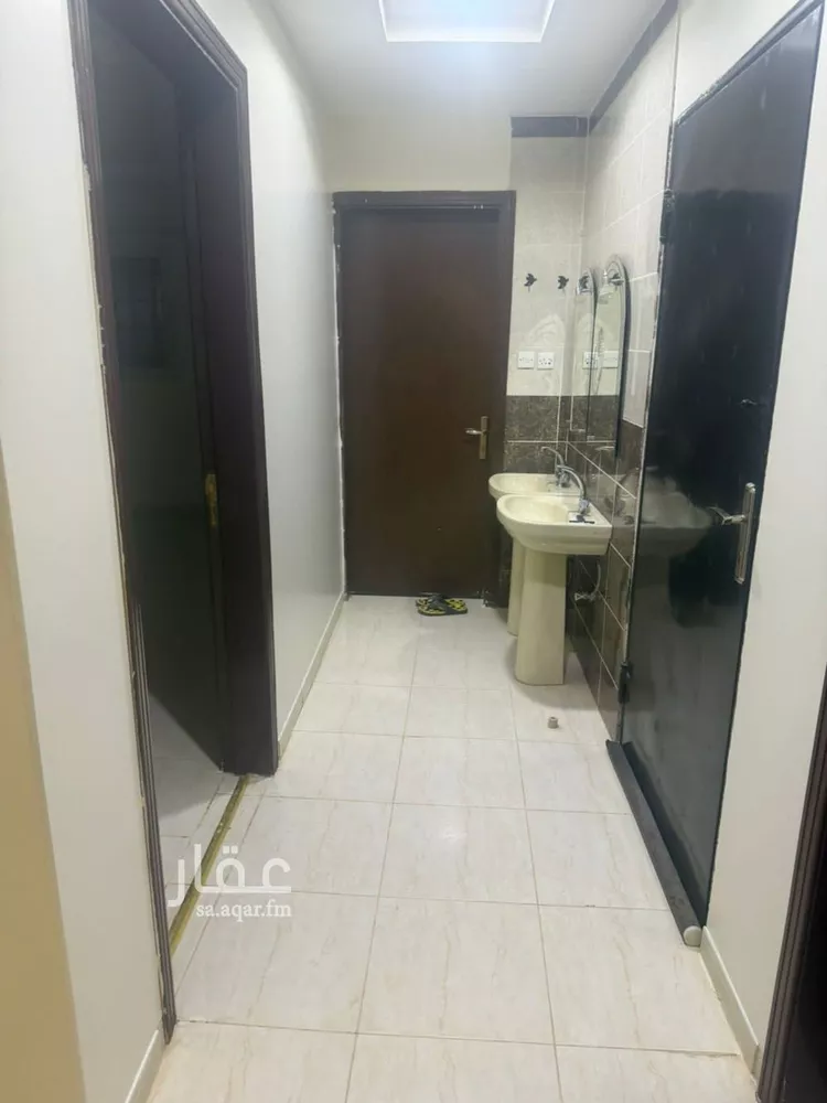 شقة للإيجار في شارع عبدالغني مشرف, حي العوالي, مدينة الرياض, منطقة الرياض صورة 4