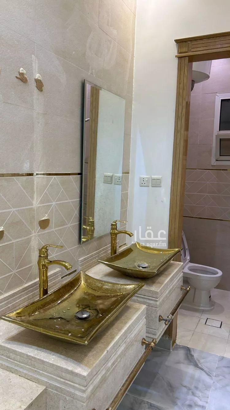 فيلا للإيجار في شارع خارجة بن سعيد, حي الرمال, مدينة الرياض, منطقة الرياض صورة 3