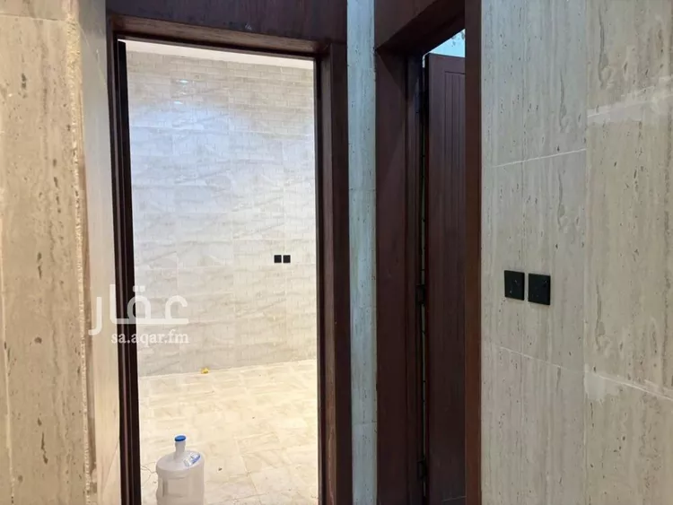 فيلا للإيجار في شارع يوسف نعمة الله, حي عكاظ, مدينة الرياض, منطقة الرياض صورة 5