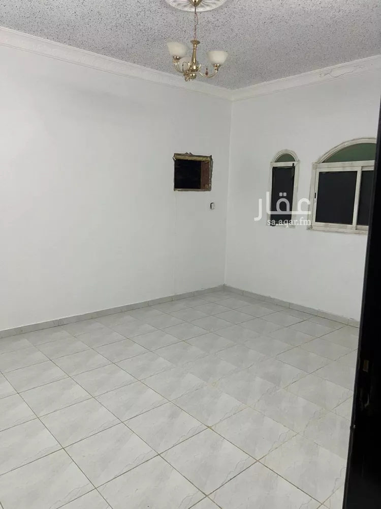 شقة للإيجار في شارع أبي موسى عيسى بن دواد السطاس, حي الرمال, مدينة الرياض, منطقة الرياض صورة 5