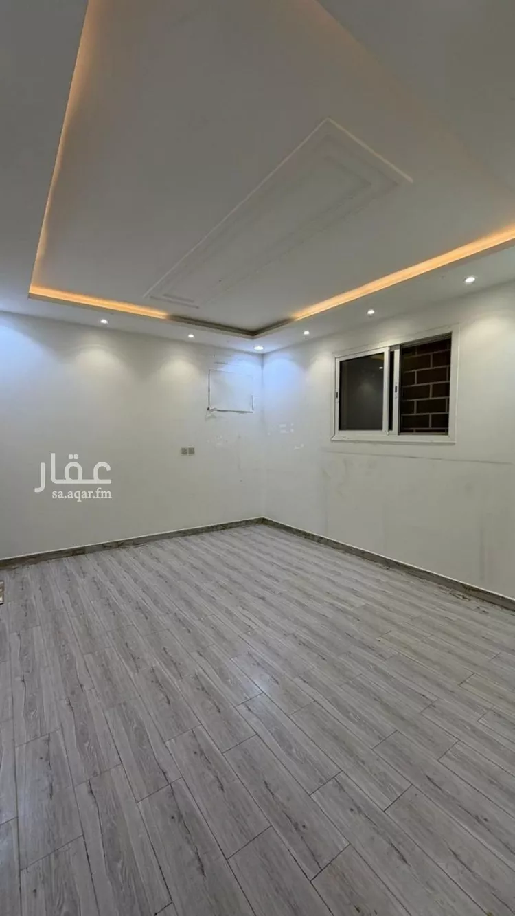 شقة للإيجار في شارع حسين بن صديق دحلان, حي عكاظ, مدينة الرياض, منطقة الرياض