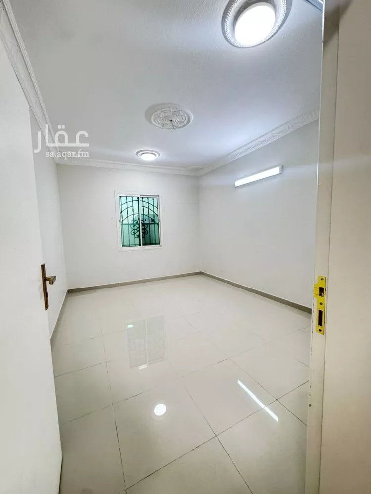شقة للإيجار في شارع أبي عبدالله الجمحي, حي العارض, مدينة الرياض, منطقة الرياض صورة 2