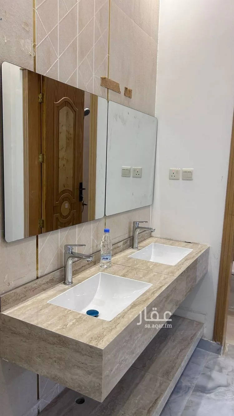 فيلا للإيجار في شارع خارجة بن سعيد, حي الرمال, مدينة الرياض, منطقة الرياض صورة 4