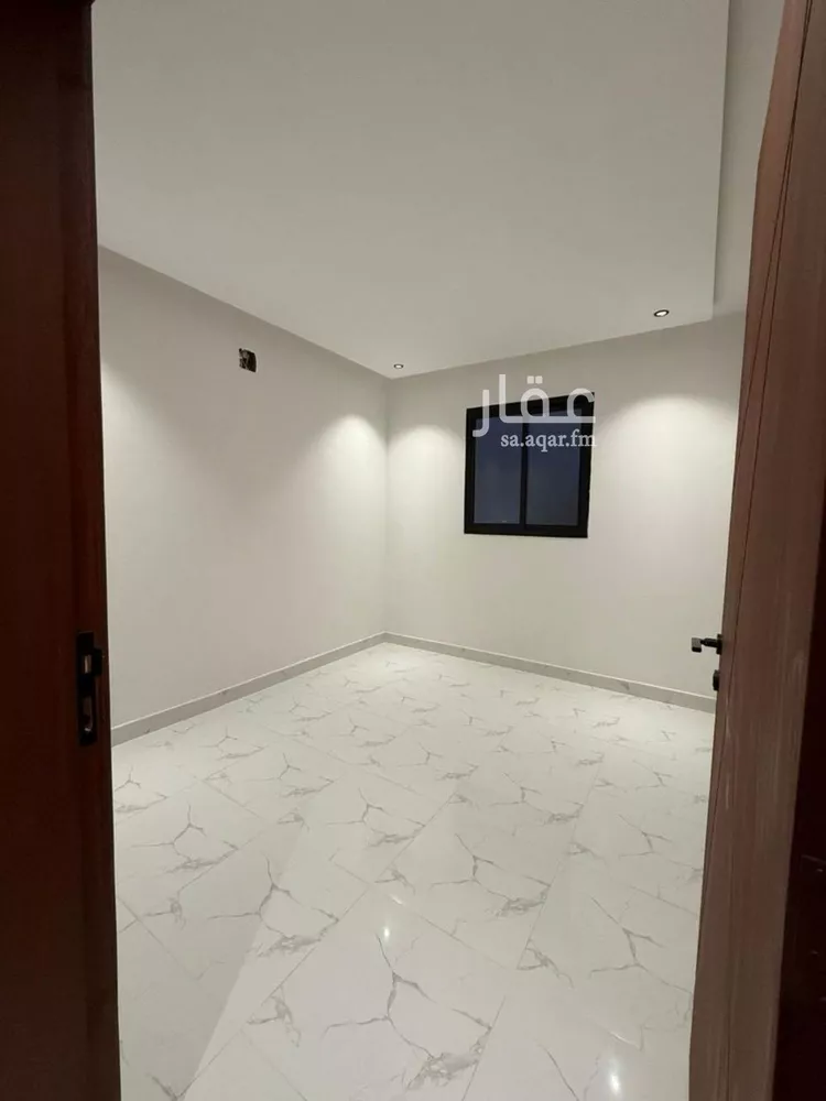 شقة للإيجار في شارع لطف بن سعد السميني, حي بدر, مدينة الرياض, منطقة الرياض صورة 2