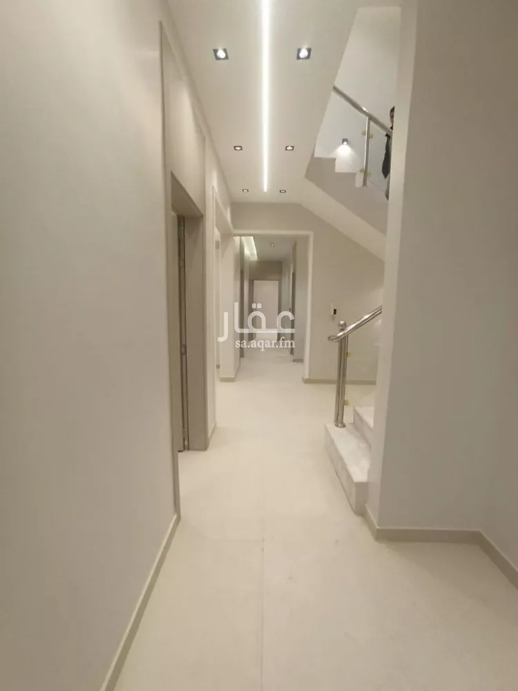 Villa for Sale in Riyadh Tuwaiq 7