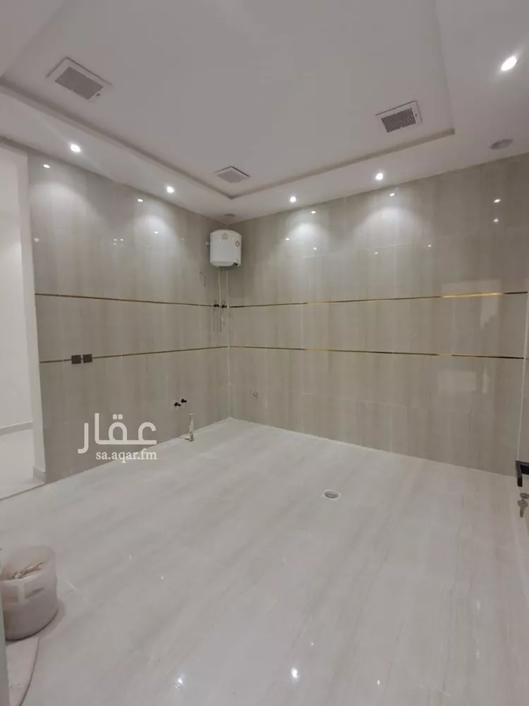 فيلا للبيع في شارع الطنيب, حي طيبة, مدينة الرياض, منطقة الرياض 12