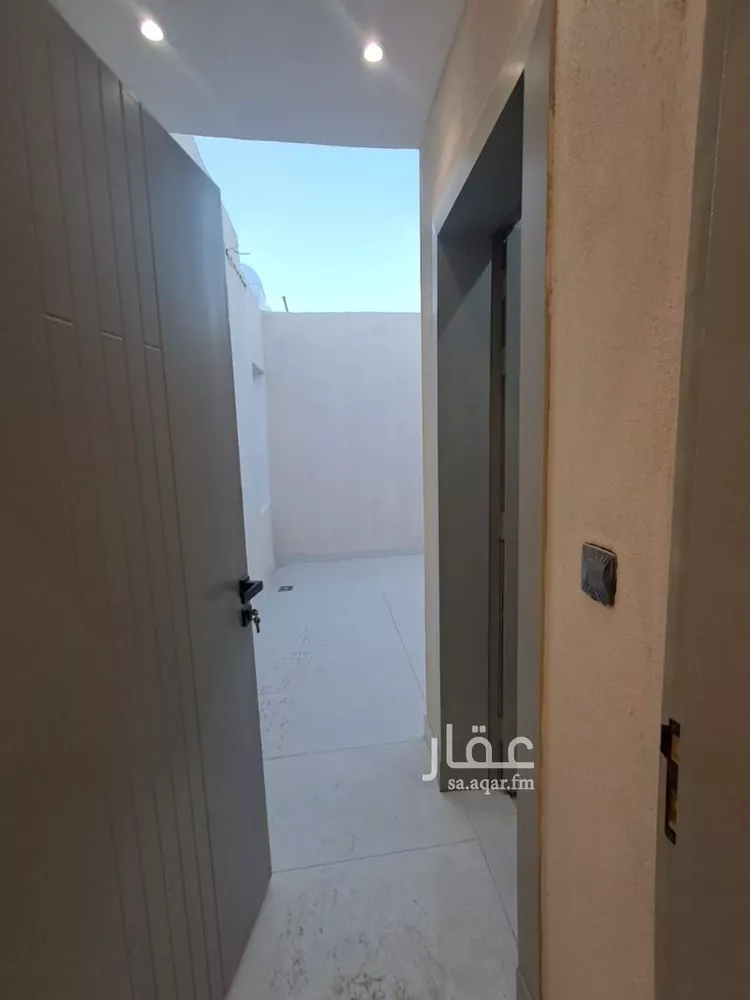 شقة للبيع في شارع أسبيل, حي طيبة, مدينة الرياض, منطقة الرياض صورة 3